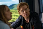 L-R: Ruby Richardson (Merritt Wever) and Billy Johnson (Domhnall Gleeson)