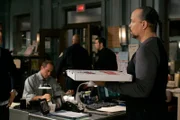 Pictured: Christopher Meloni als Det. Elliot Stabler, Ice-T als Det. Odafin "Fin" Tutuola.