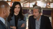 l-r: Rocky Carroll als NCIS Director Leon Vance, Katrina Law als NCIS Special Agent Jessica Knight, und Gary Cole als FBI Special Agent Alden Parker.