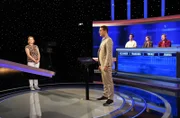 Moderator Alexander Bommes mit den Kandidat:innen: Janina Langos, Alexander Tscholny, Franziska Raab und Toralf Arndt.