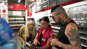 Harald Glööckler im Baumarkt - der Kunst zuliebe!