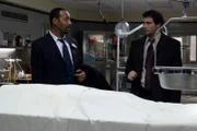 LAW & ORDER -- "Driven" Episode 1809 -- Pictured: (l-r) Jesse L. Martin als Detective Ed Green, Jeremy Sisto als Detective Cyrus Lupo.