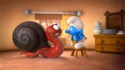 Gargamel will als Schnecke ins Dorf der Schlümpfe gelangen. Leider kann er sich dort nicht zurückverwandeln. Er muss Dummi dazu bewegen, ihm zu helfen.