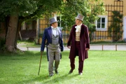 Die Brüder Wilhelm und Alexander von Humboldt, die zwei preußischen Universalgelehrten der Geistes- und Naturwissenschaft, reformierten das Verständnis von Bildung, Schule und Wissen und legten mit ihren Schriften den Grundstein für Erziehung und freie Wissenschaft.
