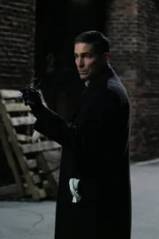 John Reese (Jim Caviezel)