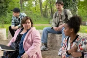 Von links: Nick, Ruth, Mirco und Faheema treffen zum ersten Mal auf die anderen Gruppenmitglieder.