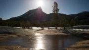 Die Winter sind lang im Yosemite Nationalpark, besonders in den höheren Lagen in der Nähe des Tioga Passes.