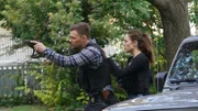 Adam Ruzek (Patrick John Flueger) und Kim Burgess (Marina Squerciati)