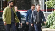 L-R: Kevin Atwater (LaRoyce Hawkins), Kim Burgess (Marina Squerciati), Patrick John Flueger (Adam Ruzek) und Hank Voight (Jason Beghe)