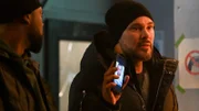 Patrick John Flueger als Adam Ruzek
