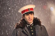 Graf Alexéj Wrónski (Santiago Cabrera)