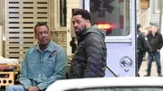 LaRoyce Hawkins als Kevin Atwater(r.)