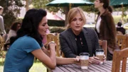 Jane Rizzoli (Angie Harmon, r.), Maura Isles (Sasha Alexander)