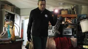 Ray Langston (Laurence Fishburne) sucht nach Hinweisen auf den Verbleib der unter mysteriösen Umständen verschwunden Leichen.