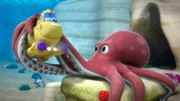 Das U-Boot, in dem Jett und Ayesha sind, wird von einem riesigen Oktopus festgehalten.
