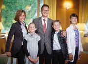 SF bi de Lüt Familiensache Folge 1 Hoteliersfamilie Walther: Anne-Rose, Annina, Thomas, Janick, Valeria