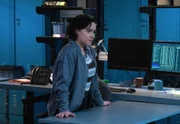 Special Agent Hana Gibson (Keisha Castle-Hughes)