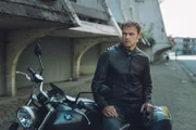 Danny (Sam Heughan)