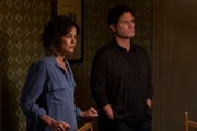 Nora Conte (Stephanie Szostak), Leonard Conte (Steven Pasquale)