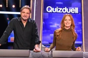 Die Kandidat:innen des Teams "Kamera": Der Schauspieler Stefan Jürgens (l.) und die Schauspielerin Esther Schweins (r.).