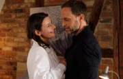 Maria Weber (Annett Renneberg) und Kai Hoffmann (Julian Weigend) treffen sich seit einer Weile wieder. Alles ist unverbindlich, nur die gemeinsamen Stunden zählen ... eine unkomplizierte Affäre.