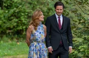 In Toms (Milan Marcus, r.) Gegenwart kann Alexandra (Daniela Kiefer, l.) seit langem mal wieder gelöst lachen.