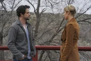 Max Evans (Nathan Dean Parsons, l.); Isobel Evans (Lily Cowles, r.)