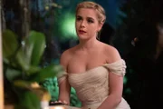 Lou (Kiernan Shipka)