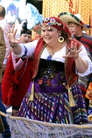Jen Ray (Nancy).