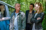 v.li.: Micha Oberländer (Matthias Koeberlin), Thomas Komlatschek (Hary Prinz), Hannah Zeiler (Nora Waldstätten).