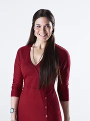 (1. Staffel) - Eine glückliche Familie: Rebecca Pearson (Mandy Moore) und ihr Mann Jack stellen sich der Herausforderung mit Drillingen, wobei nur zwei davon ihre leiblichen Kinder sind und eines durch das Schicksal zu ihnen geführt wurde ...