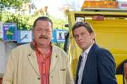 Ein kniffliger Fall für Korbinian Hofer (Joseph Hannesschläger, l.) und Christian Lind (Tom Mikulla), denn handelte es sich anfangs um Erpressung, geht es nun um Mord.