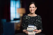 Jennifer Khakshouri Moderatorin Literaturclub