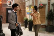 Carter (Julian Gant, l.); Randi (Kyla Pratt, r.)