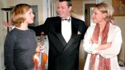 Tim (Oliver Reinhard) freut sich auf Stephanies (Friederike Grasshoff) erstes großes Konzert. Nikola (Mariele Millowitsch) sieht das anders...