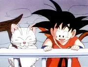 Meister Quitte schenkt Son-Goku (re.) eine neue Jindujun, mit der er sich auf den Weg zu Oberteufel Piccolo macht...