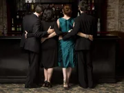 (8. Staffel) - Auch wenn es gelegentlich turbulent zugeht, sind und bleiben Will (Eric McCormack, l.), Grace (Debra Messing, 2.v.r.), Jack (Sean Hayes, r.) und Karen (Megan Mullally, 2.v.l) gute Freunde ...