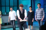 V.l.: Koch-Profi Ali Güngörmüs, Daniel Donskoy, Sahra Wagenknecht und Lutz van der Horst