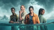 Artwork zu "Reyka - Mord in Afrika". V.l.: Tokkie (Lemogang Tsipa), Angus Speelman (Iain Glen), Reyka Gama (Kim Engelbrecht), Thulisile Gama (Rashaan Stackling)