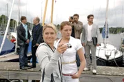 Bei der Locationsuche für das Shooting hat Anna eine ganz besondere Yacht entdeckt ... v.l.n.r.: Marc Bruno (Steven Merting), Gerrit (Lars Löllmann), Anna (Jeanette Biedermann), Katja (Karolina Lodyga), Jannick (Mike Adler), Jonas (Roy Peter Link)