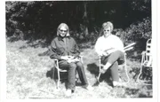 "Sweet eighteen!": Maren Kroymann (l.) macht mit 18 Jahren ihr Abitur und beginnt neben einem Studium in Tübingen Theater zu spielen.
