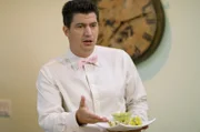 Ron Donald (Ken Marino).
