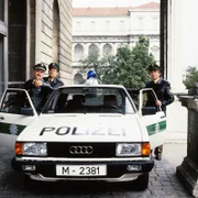 Von links: Schöninger (Walter Sedlmayr), Moosgruber (Max Grießer) und Heinl (Elmar Wepper).