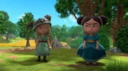 Solveig (li.) und Isabelle (re.) geraten in Streit, weil sie ihre Papas bis aufs Blut verteidigen würden.