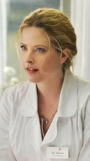 Gretchen Haase (Diana Amft)