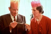 Colonel Lacey (Frederick Treves) und Mrs Lacey (Stephanie Cole)