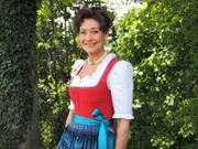 Elisabeth Rehm moderiert das Musikantentreffen am Starnberger See.