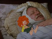 Meister Eder liegt krank im Bett. Deshalb soll Frau Eichinger zum Putzen vorbei kommen. Pumuckl bemerkt, dass Frau Eichinger furchtbar abergläubisch ist und beschließt, ihr den Aberglauben auszutreiben.