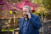 Für Inspector John Barnaby (Neil Dudgeon) stellt sich nicht die Frage, wer Bertram Jewel ans Leder wollte - sondern vielmehr, wer nicht.