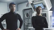 Adam Noshimuri (Ian Anthony Dale, l.); Tani Rey (Meaghan Rath, r.)